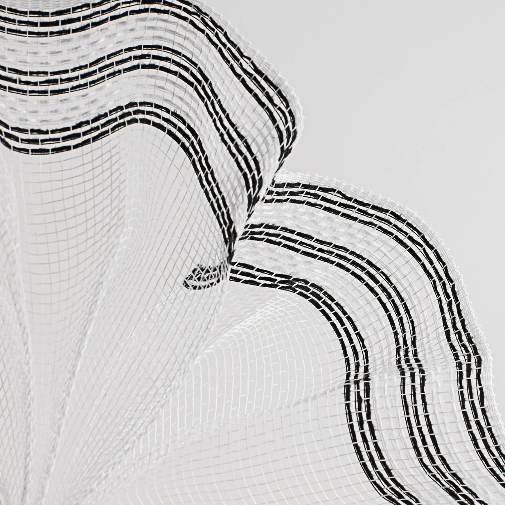 10" Border Stripe Mesh: White & Black