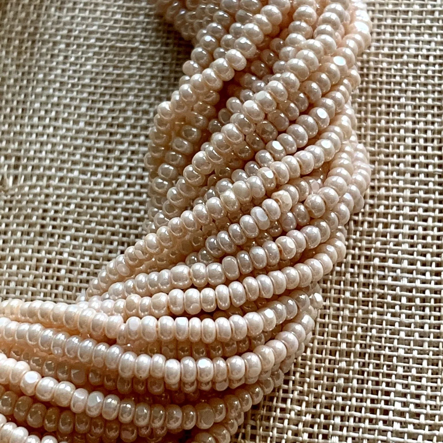 13º Beige Luster Charlotte-Cuts