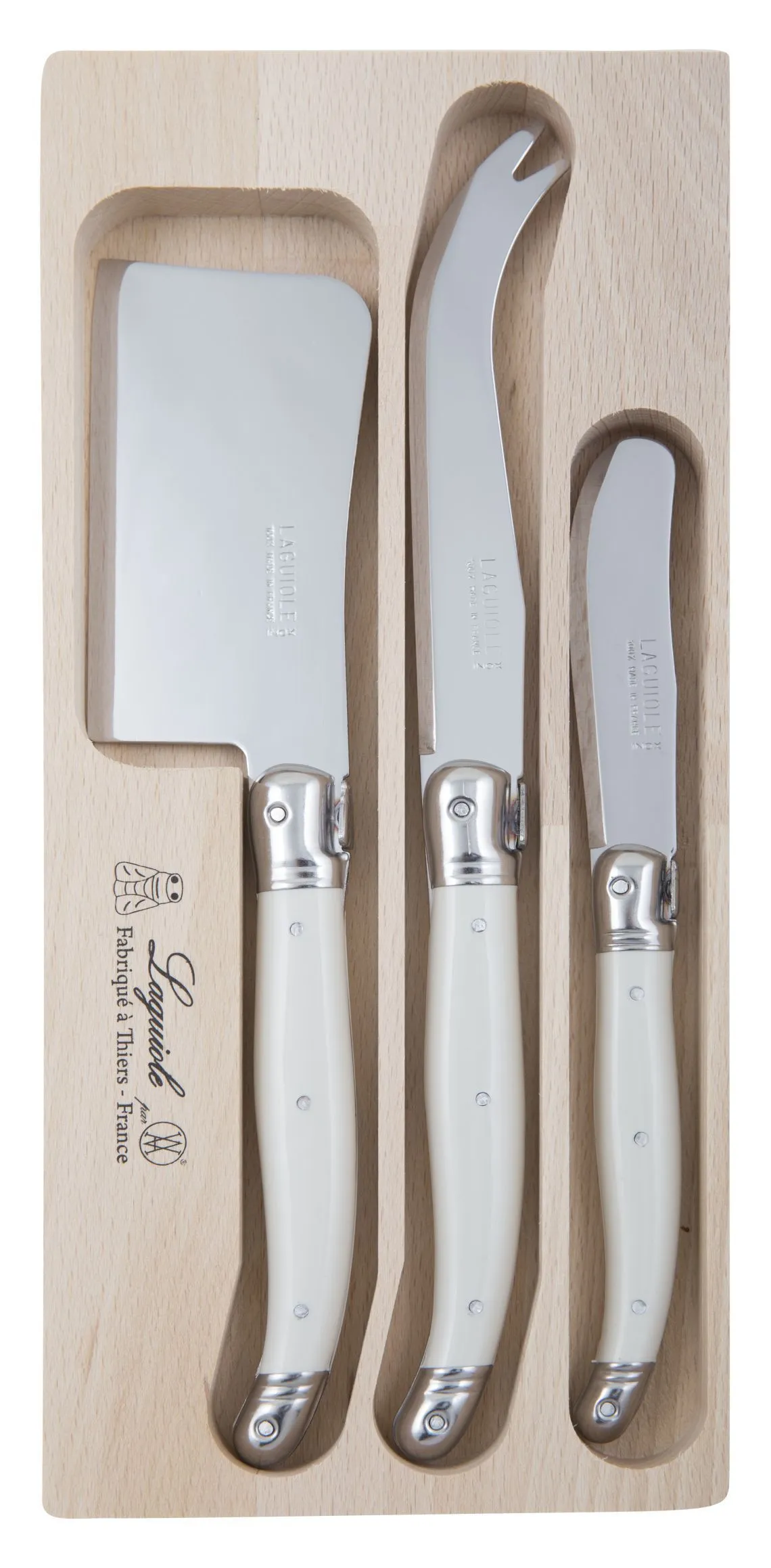 DEBUTANT CHEESE SET 3