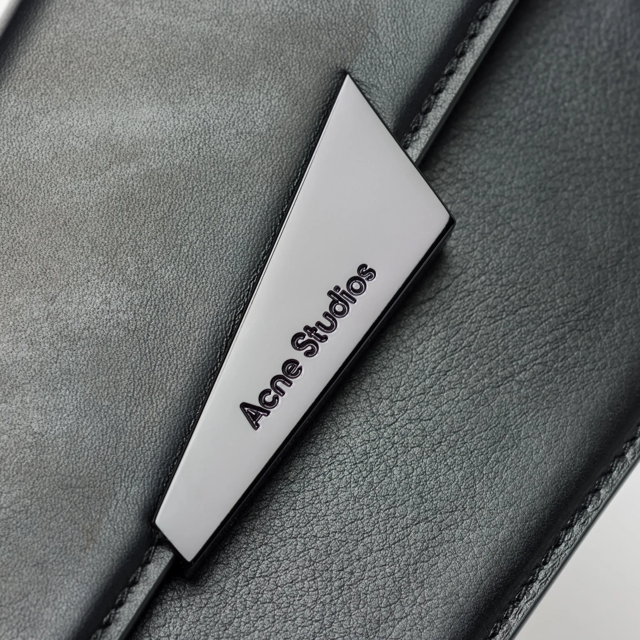 Distortion Mini Bag in Black