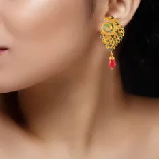 Elegant Peacock Shape 22k Gold Jewellery Set With A Red Stone
