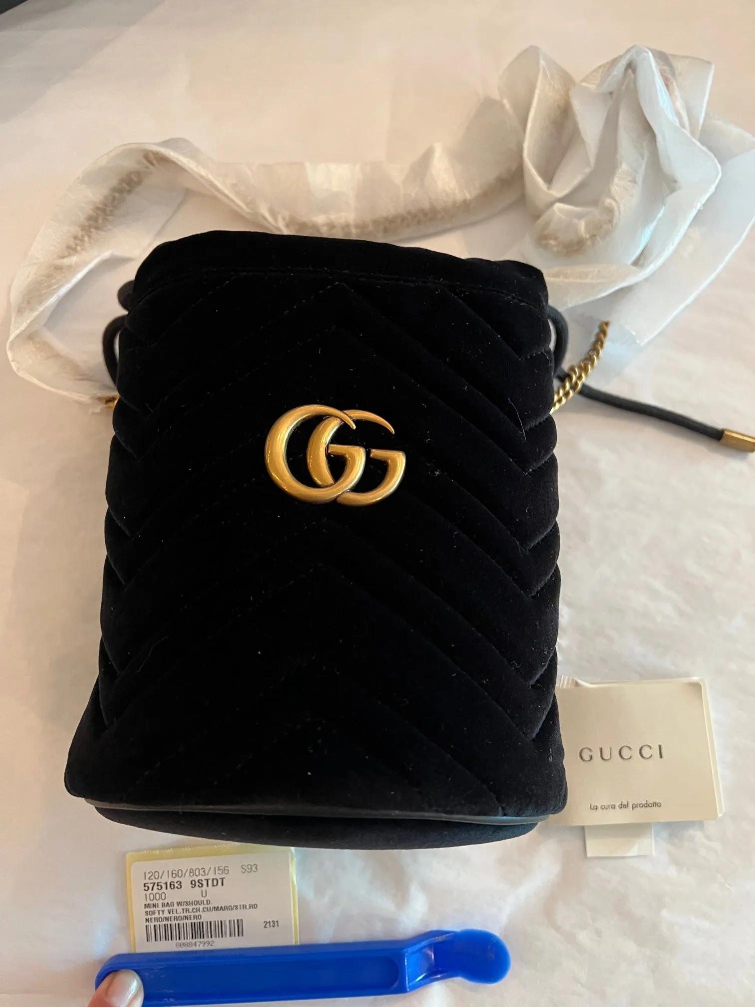 Gucci GG Marmont Mini Bucket Velvet Bag Black Gold Drawstring Italy Handbag New