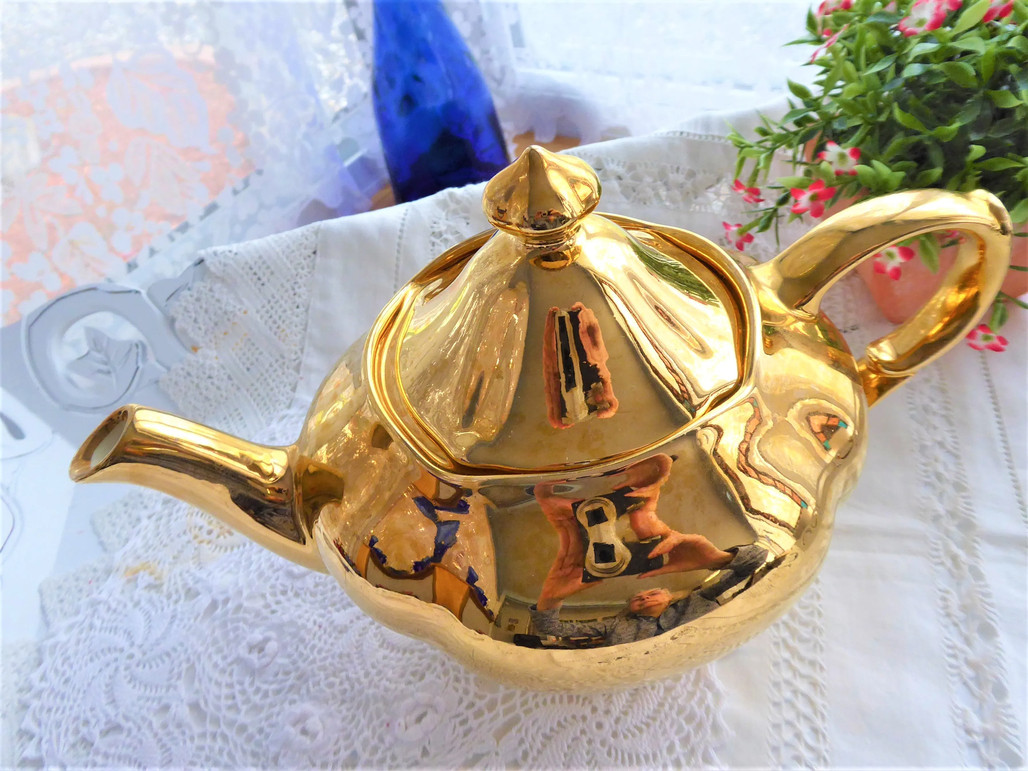 Luxe Royal Winton Golden Age Teapot 1960s Gold Luster Large Tea Pot