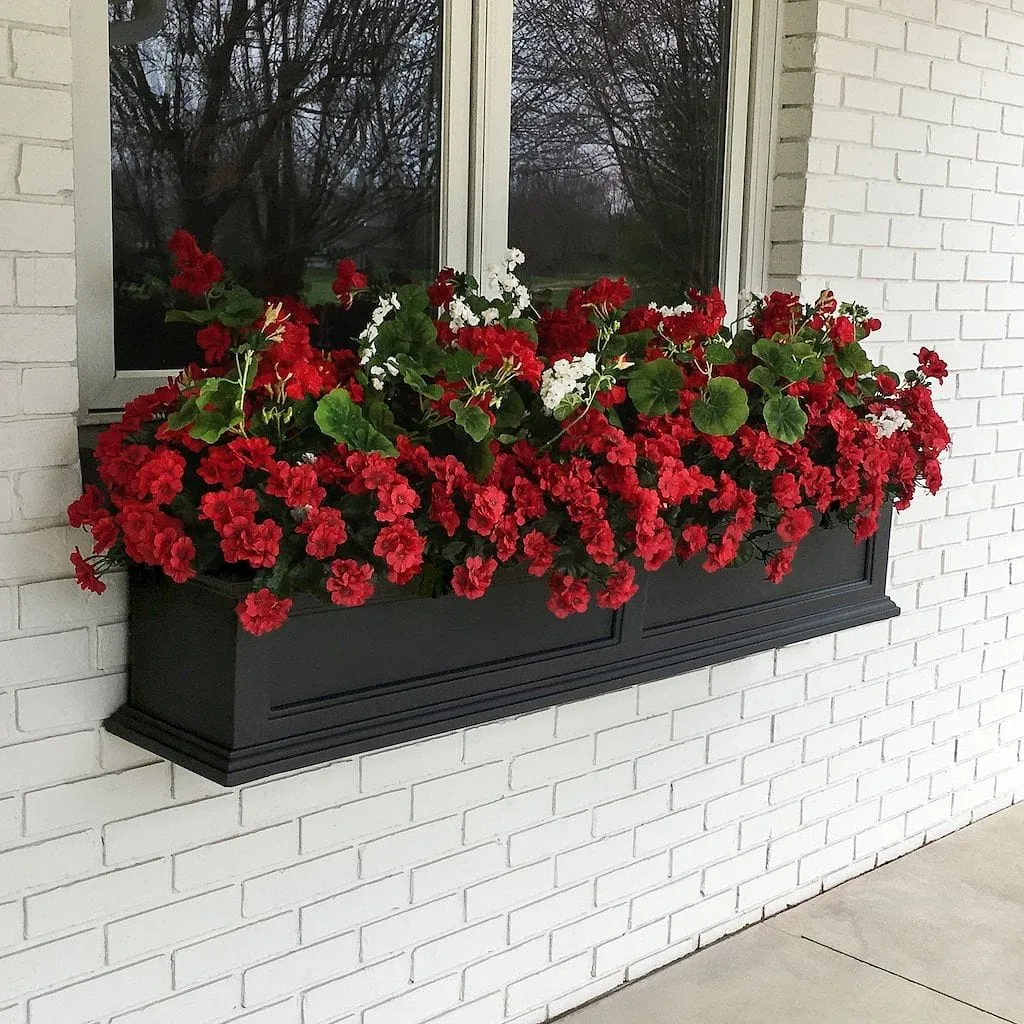 Mayne Fairfield 5ft Window Box