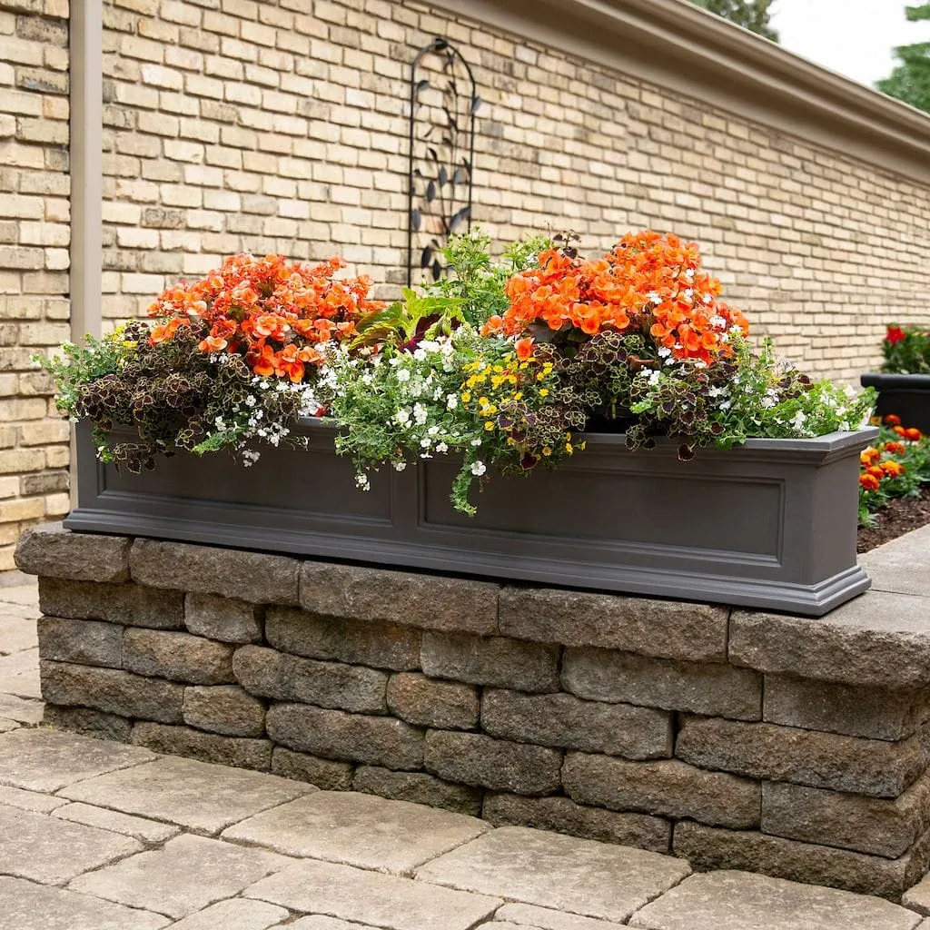 Mayne Fairfield 5ft Window Box