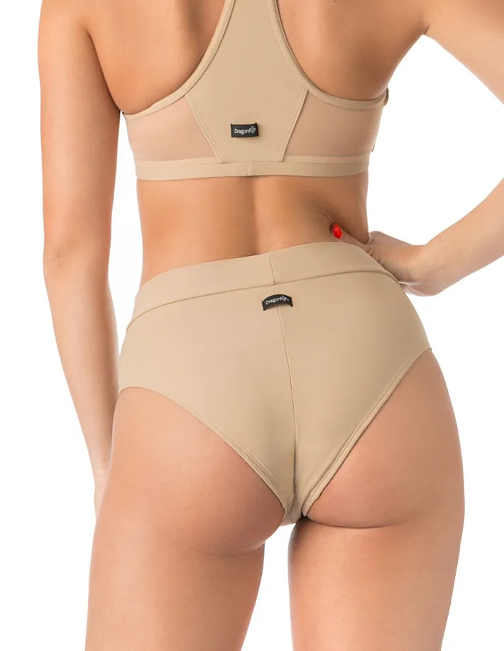 Mesh pole shorts Molly