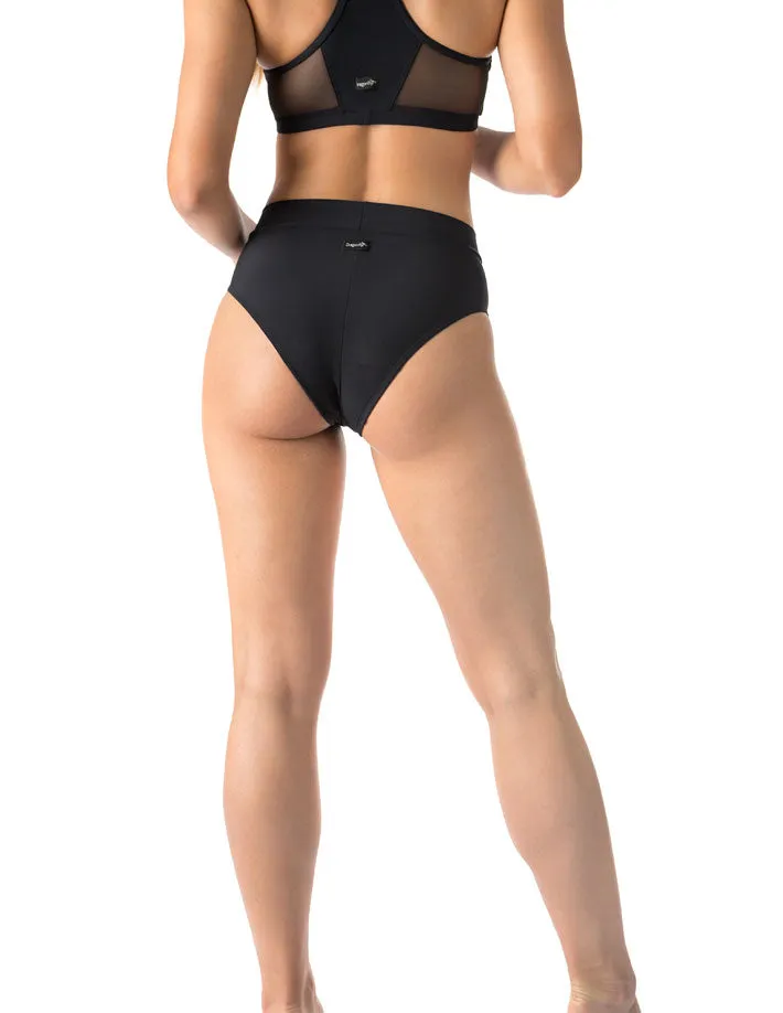 Mesh pole shorts Molly