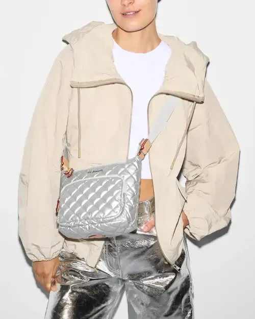 METRO SCOUT CROSSBODY DELUXE - MATTE SILVER