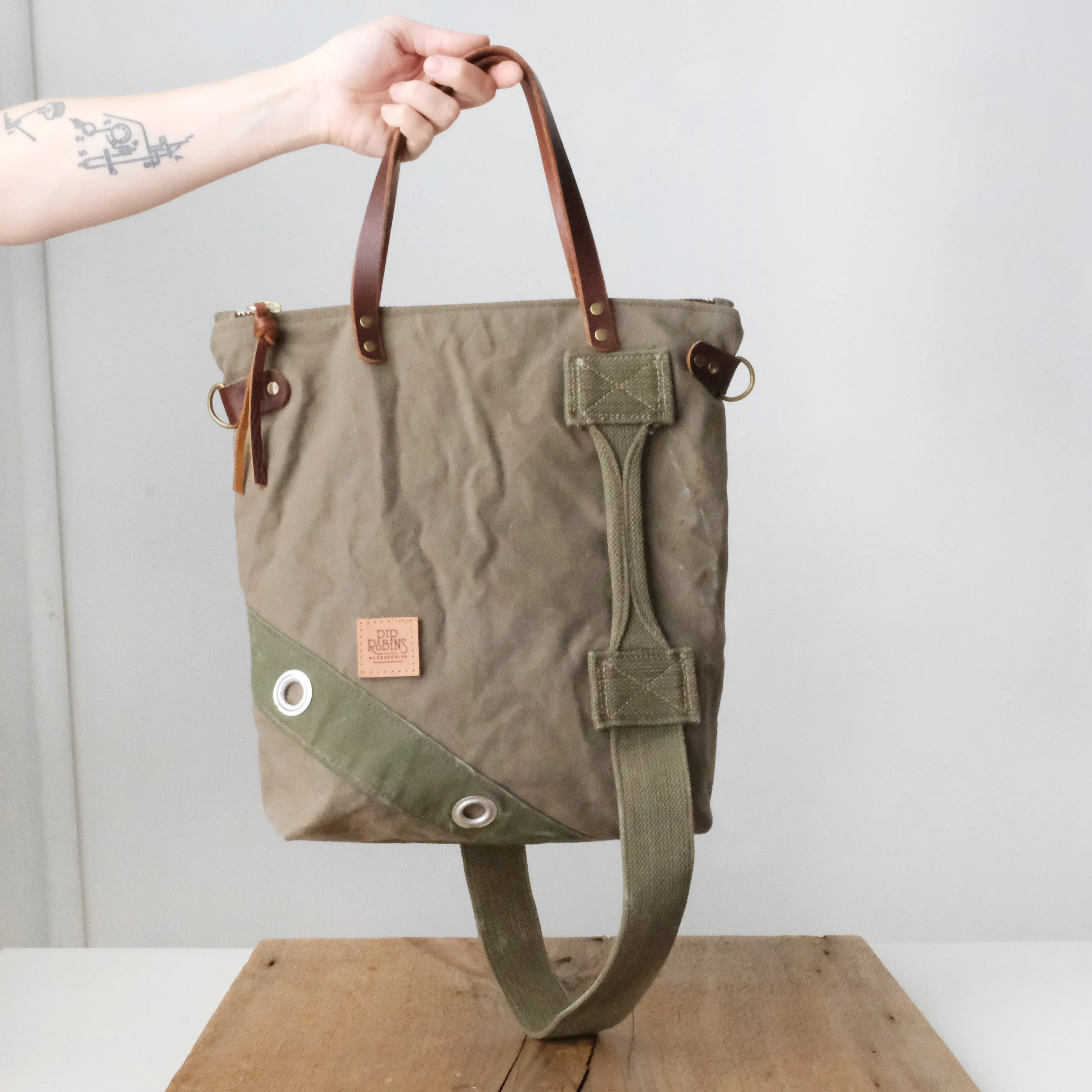 Military Tote No. 88