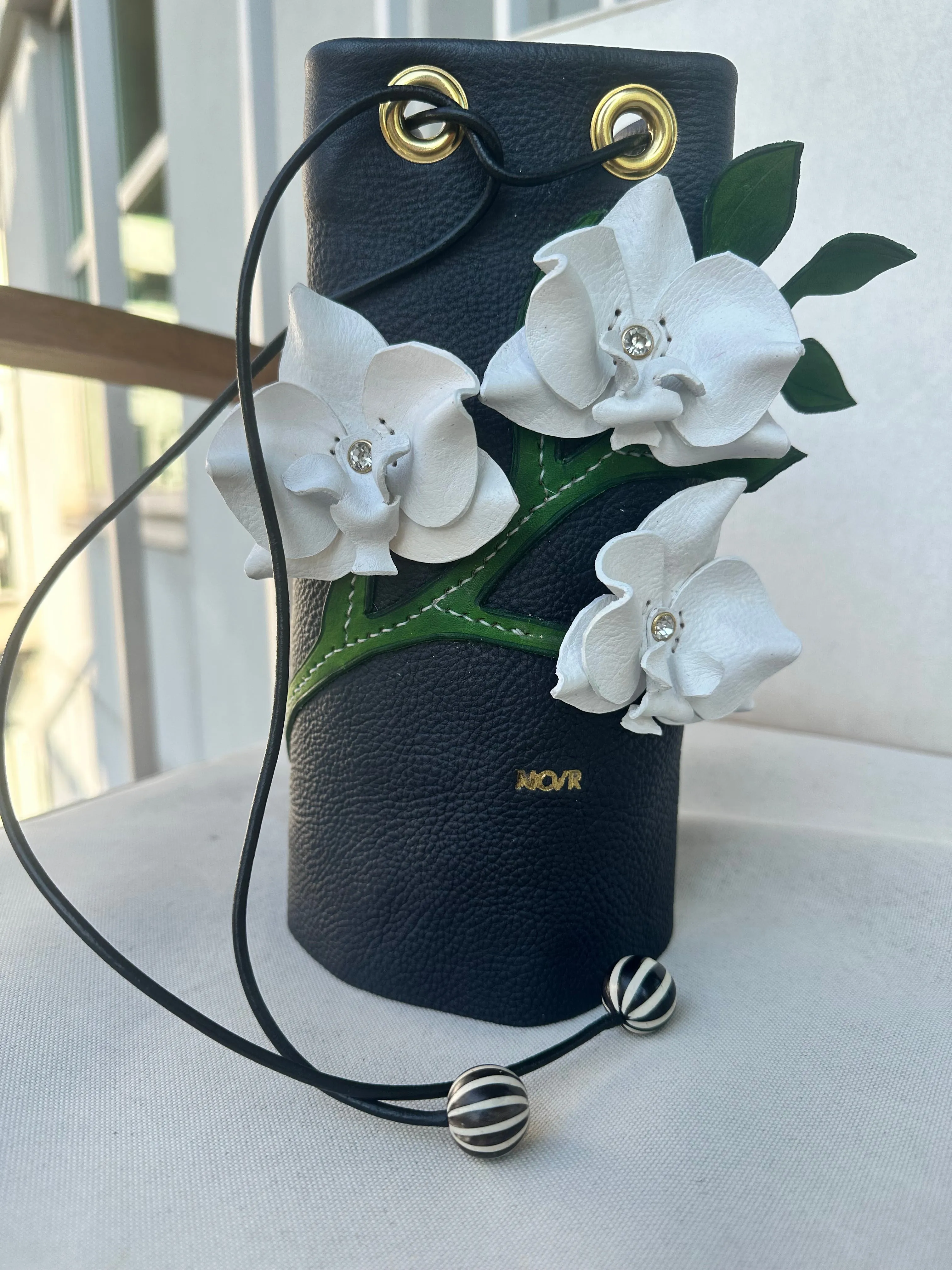MOMO - Orchid bucket bag