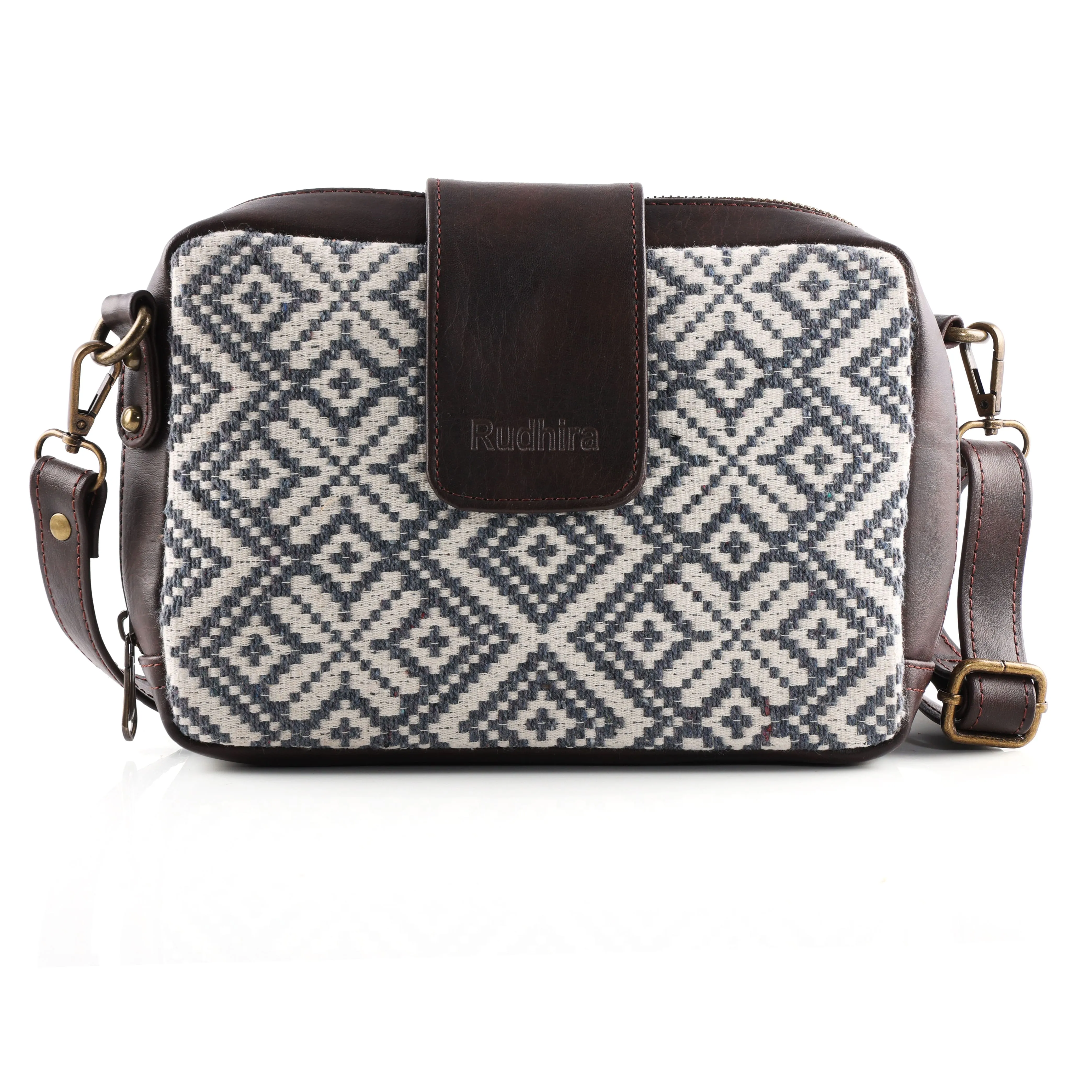 Rudhira Diamond boxes Crossbody / sling bag