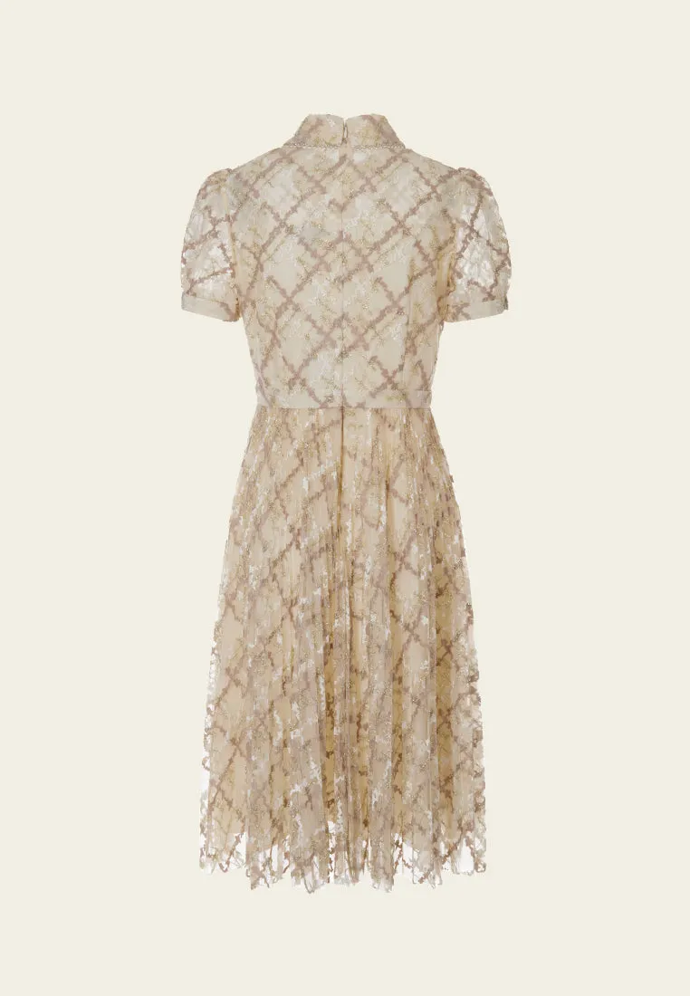 Straight-point Collar Puff-sleeve Checked Mesh Dress