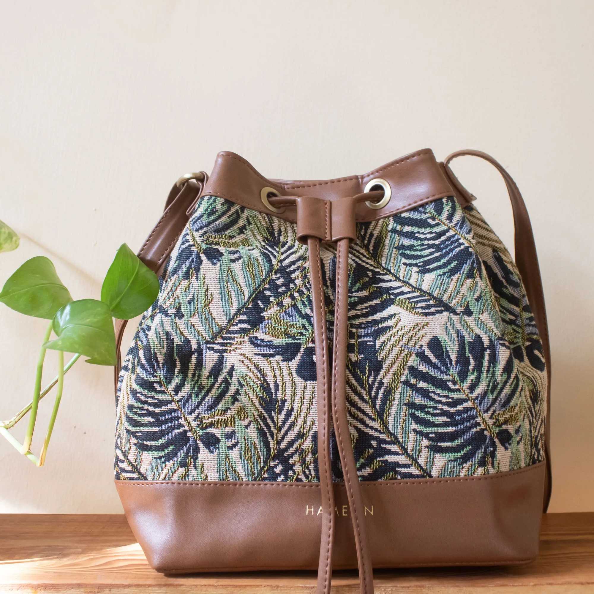The Bucket Bag - Green Maple