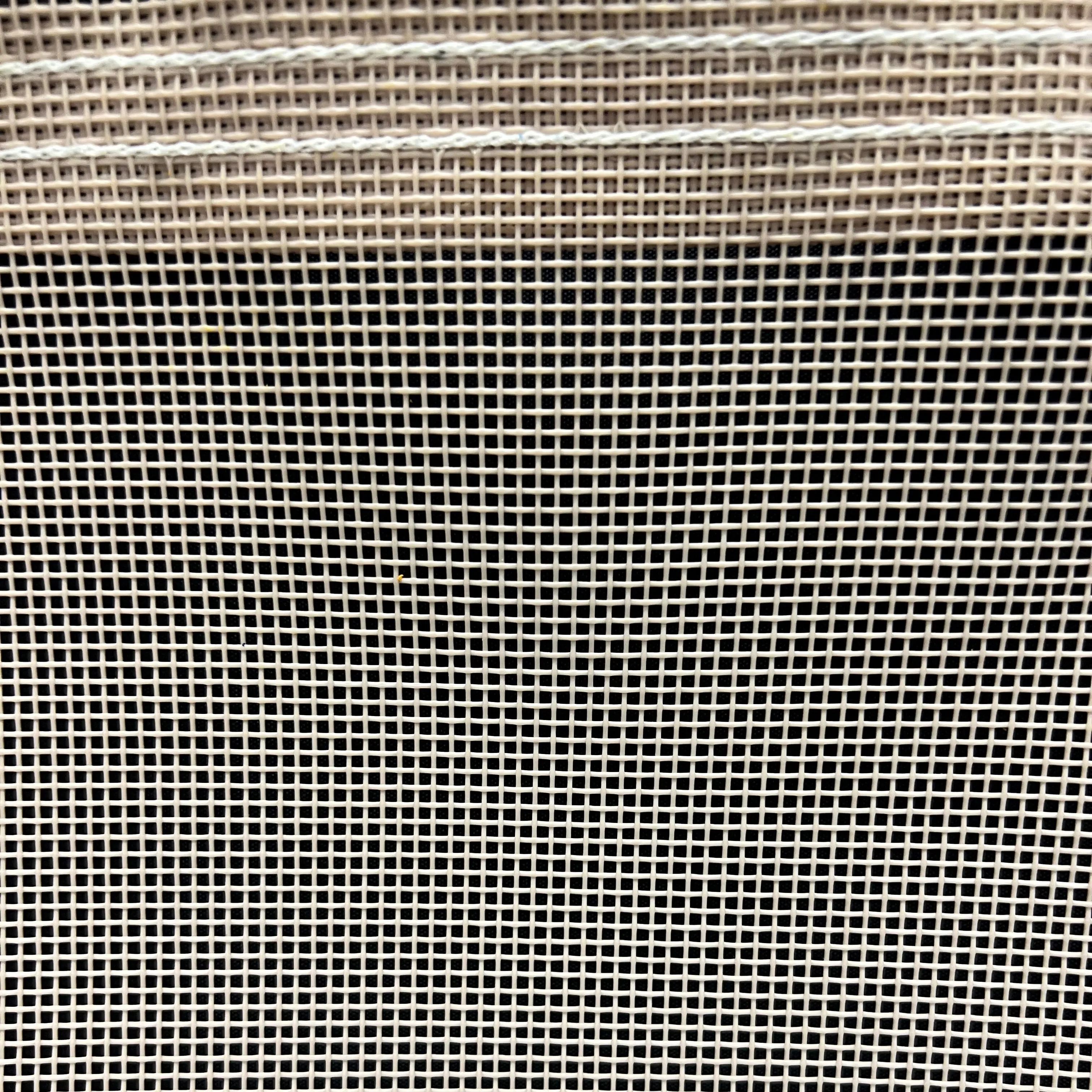 Vinyl Mesh Tarp - Tan - 16' x 20'