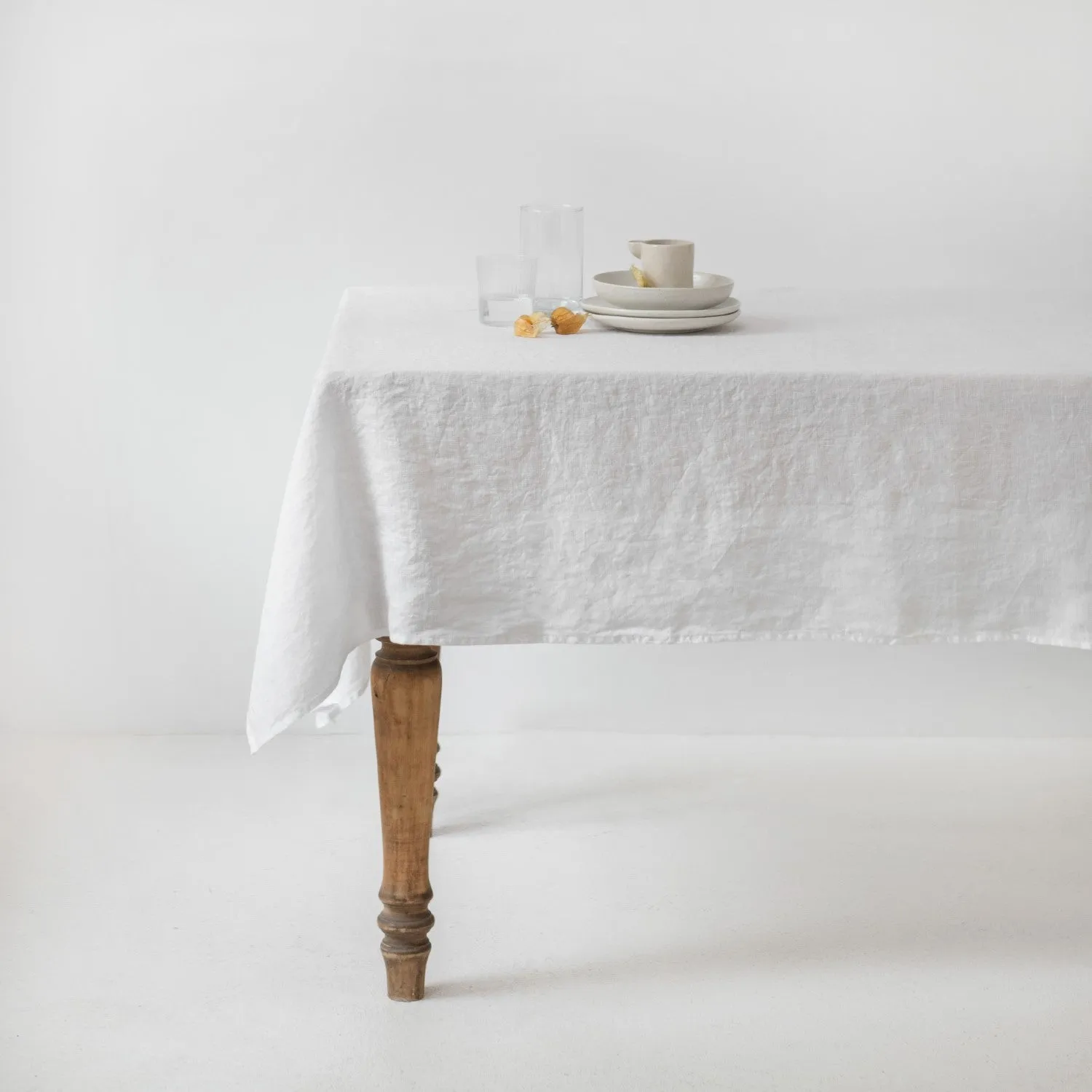 White Lightweight Linen Tablecloth