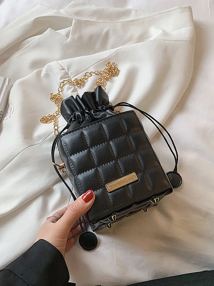 Women's Chain Drawstring Bucket Bag