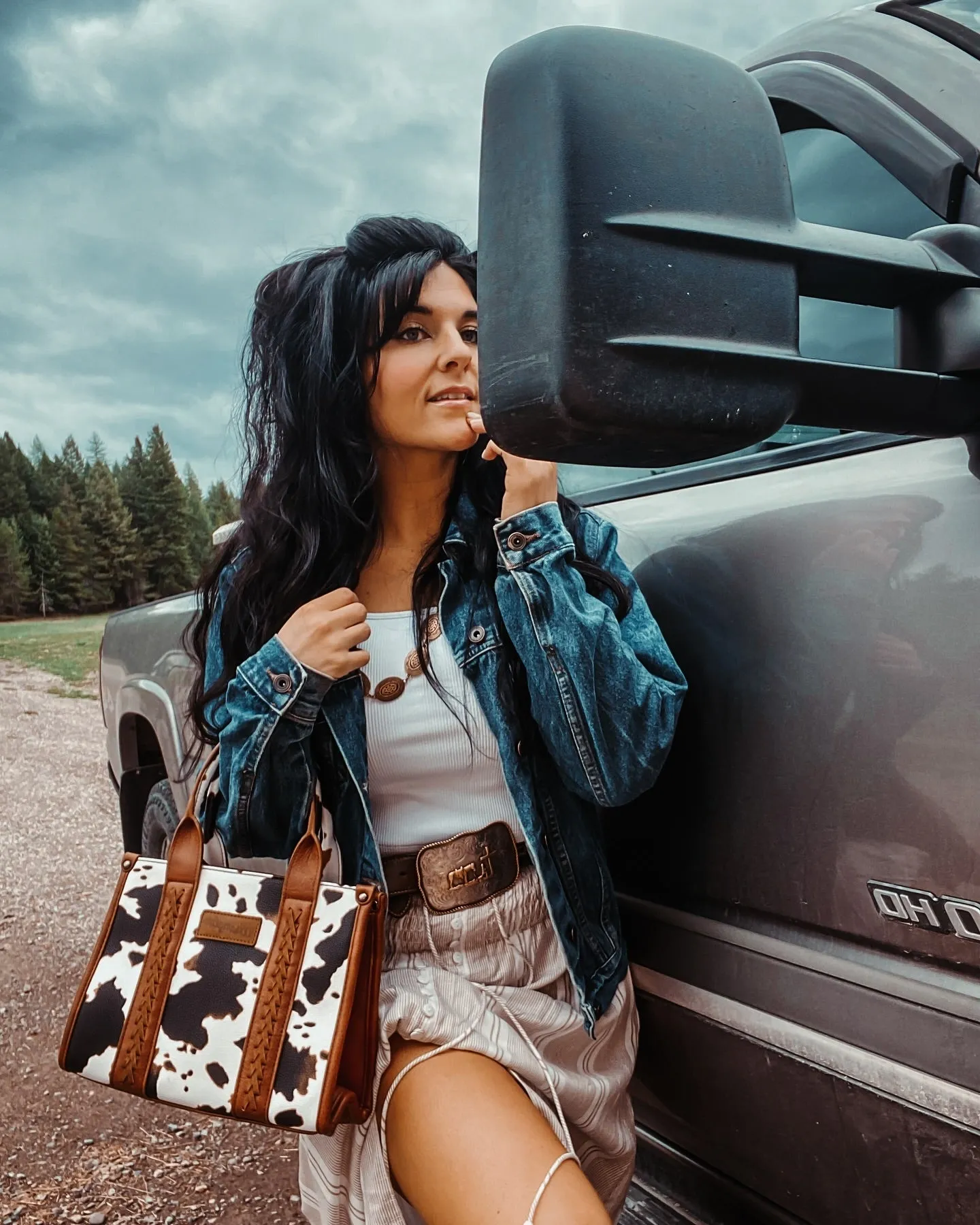 Wrangler Cow Print Concealed Crossbody Bag Set